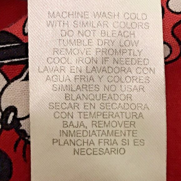 Disney Mickey & Minnie Mouse Scrub Top Women's XS Red Wrap Cinch Back 3 Pocket - Picture 10 of 12